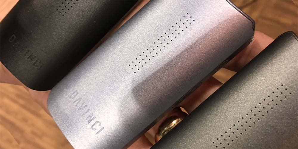 DaVinci IQ Vaporizer Colors - Planet of the Vapes