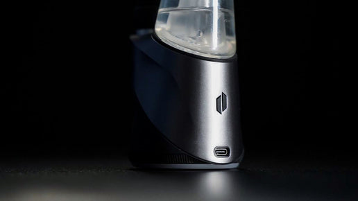 Puffco Peak Pro Quickstart Guide Lifestyle
