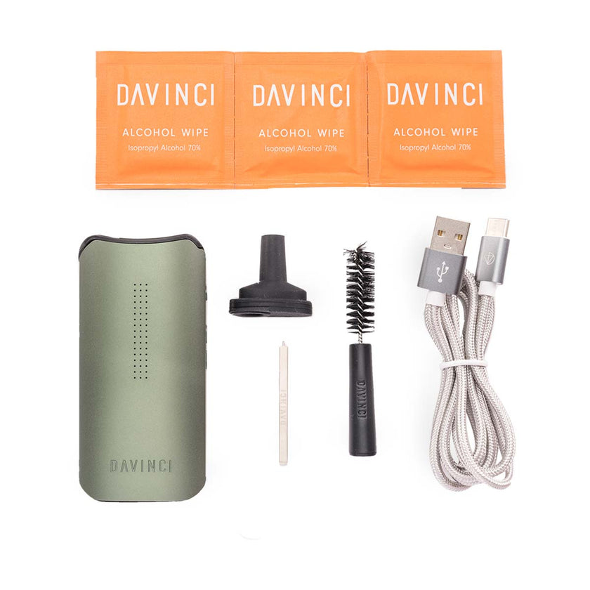 Lightly Used - DaVinci IQC Vaporizer In The Box Contents
