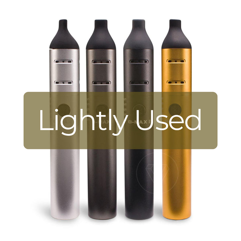 Lightly Used XMAX V2 Pro Vaporizer Family Shot