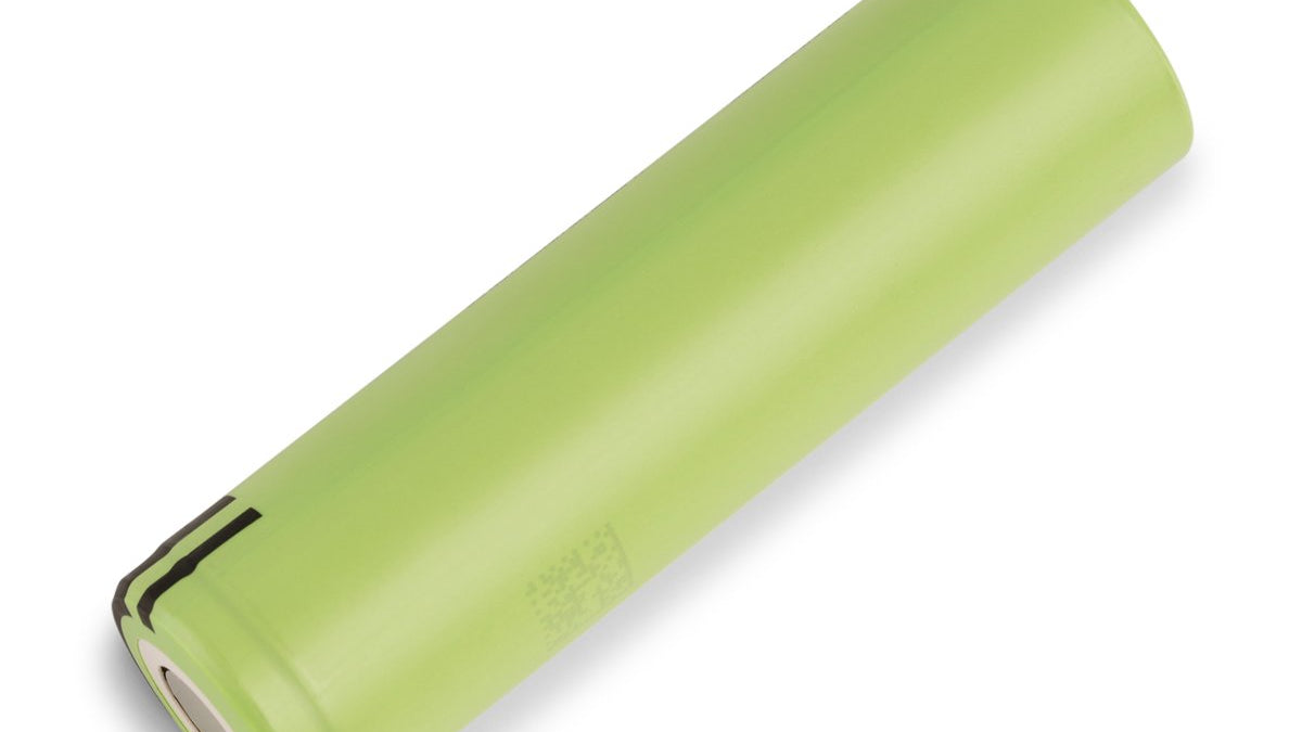 Panasonic NCR18650B 3350mAh 4.87A Battery - Planet of the Vapes